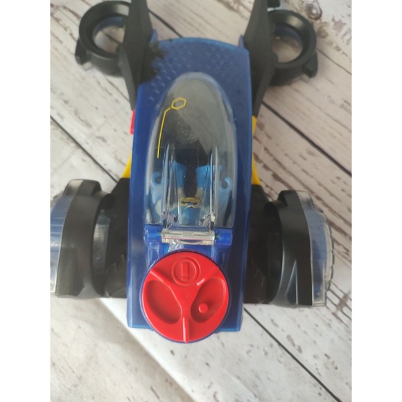 Imaginext DC Super Friends Transforming Batmobile Fisher-Price With Figure - Picture 5 of 7